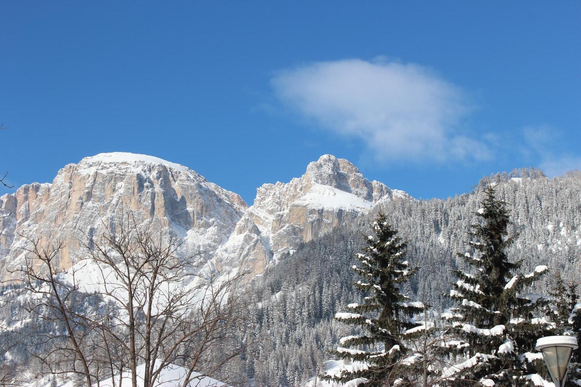 Pension Merisana Corvara In Badia Bagian luar foto