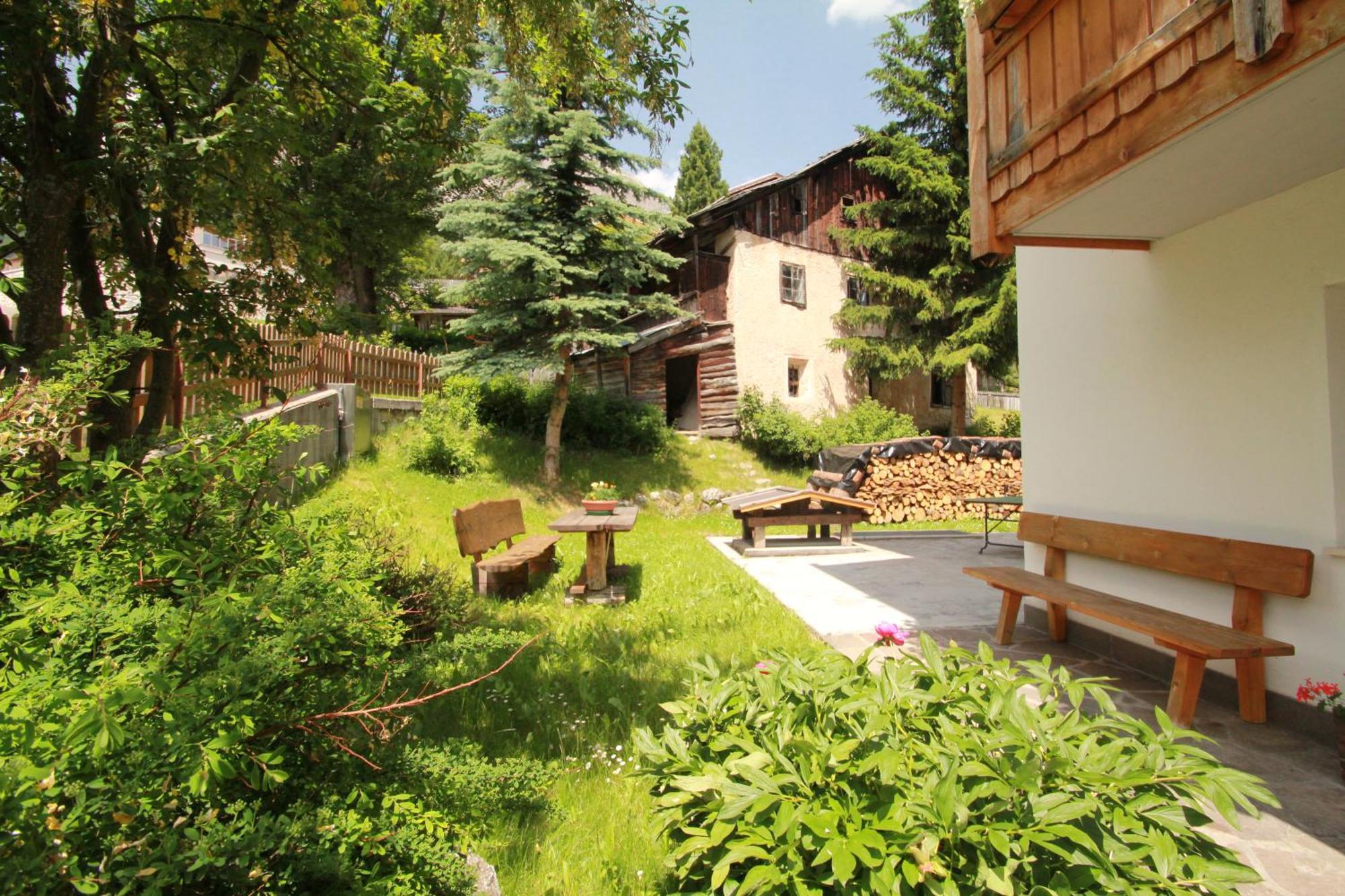 Pension Merisana Corvara In Badia Bagian luar foto
